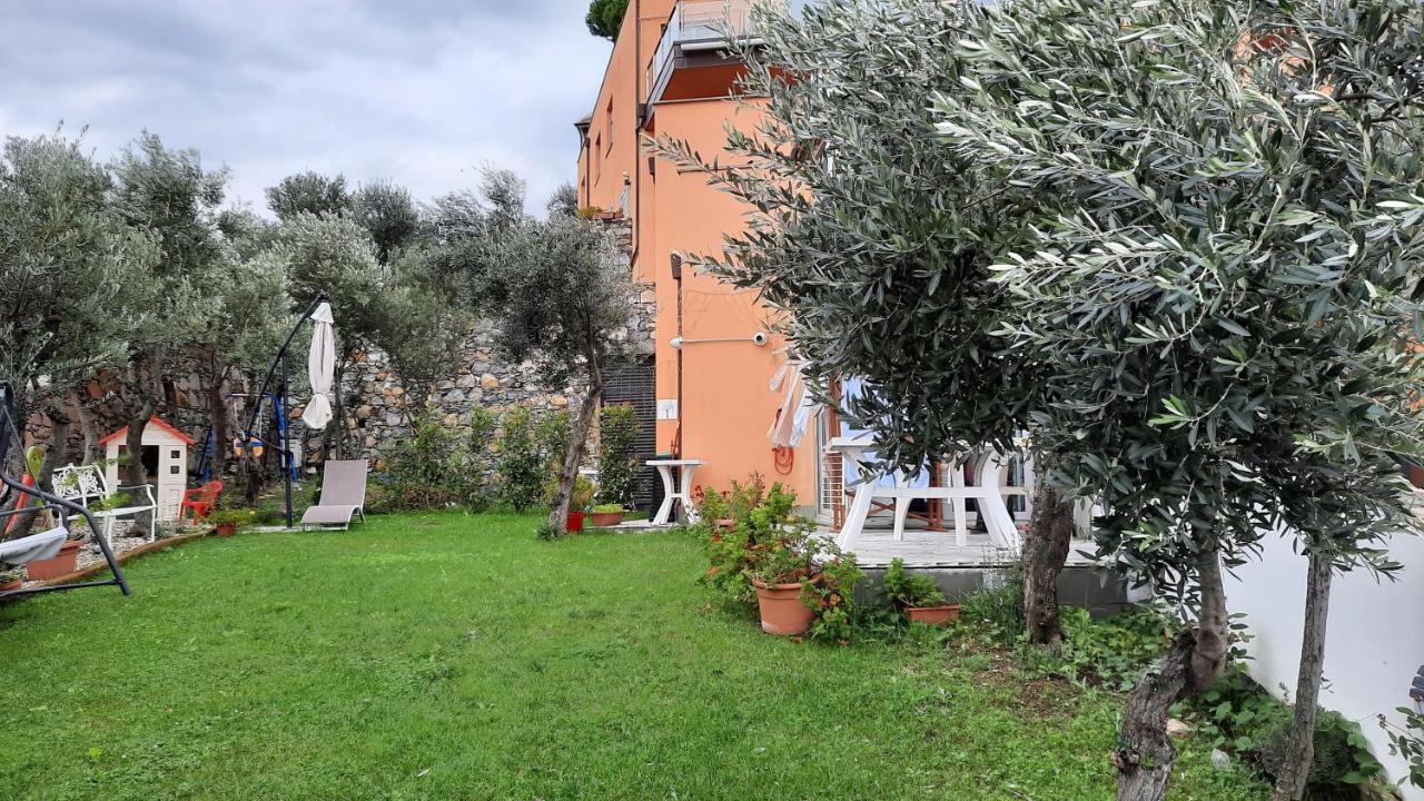 Poggio Degli Ulivi Apartamento Génova Exterior foto